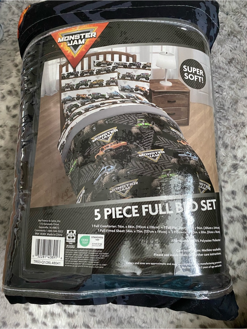 Kids Full Bed 5-Piece Monster Jam   Comforter Set in Black